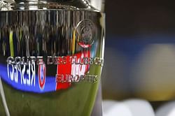 Madrid and Baku bid to host 2019 Champions League final
