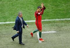 Soccer - Portugal's Santos and Ronaldo criticise St Petersburg pitch