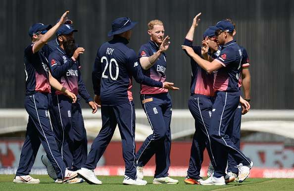 English cricketers agree new deal to keep larger slice of IPL wages