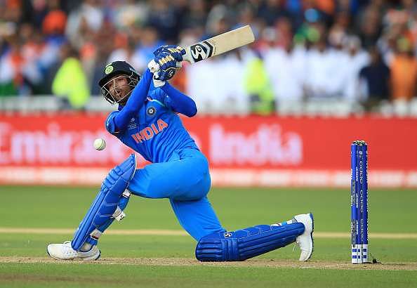 ICC Champions Trophy 2017: India vs Pakistan, Hardik Pandya's three consecutive sixes in the final over is the SK Play of the Day