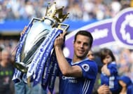 LONDON, ENGLAND - MAY 21: Cesar Azpilicueta of Chelsea holds the premier league trophy following the Premier League match between Chelsea and Sunderland at Stamford Bridge on May 21, 2017 in London, England. (Photo by Shaun Botterill/Getty Images)