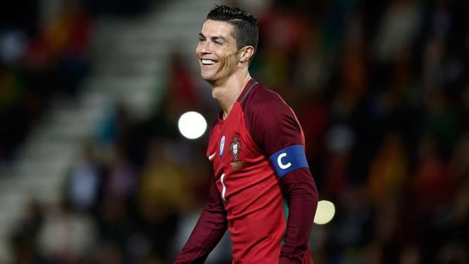 Ronaldo an example for all Portugal, insists Patricio
