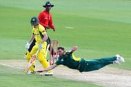 PRETORIA, SOUTH AFRICA - SEPTEMBER 30: Dale Steyn of the Proteas during the 1st Momentum ODI Series match between South Africa and Australia at SuperSport Park on September 30, 2016 in Pretoria, South Africa. (Photo by Lee Warren/Gallo Images/Getty Images)