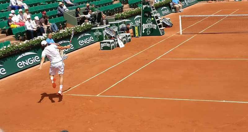 The Dominic Thiem backhand