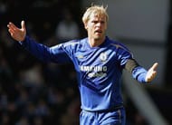 WEST BROMWICH, UNITED KINGDOM - MARCH 04: Eidur Gudjohnsen of Chelsea in action during the Barclays Premiership match between West Bromwich Albion and Chelsea at the Hawthorns on March 04, 2006 in West Bromwich, England (Photo by Mark Thompson/Getty Images)