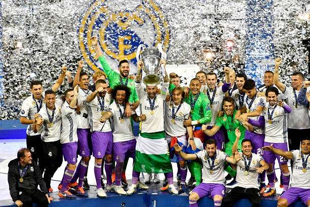 real madrid lifting champions league