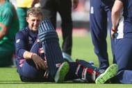 LONDON, ENGLAND - JUNE 01: Joe Root of England receives treatment during the ICC Champions trophy cricket match between England and Bangladesh at The Oval in London on June 1, 2017 (Photo by Clive Rose/Getty Images)