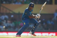 SYDNEY, AUSTRALIA - MARCH 18: Mahela Jayawardene of Sri Lanka bats during the 2015 ICC Cricket World Cup match between South Africa and Sri Lanka at Sydney Cricket Ground on March 18, 2015 in Sydney, Australia. (Photo by Mark Kolbe/Getty Images)