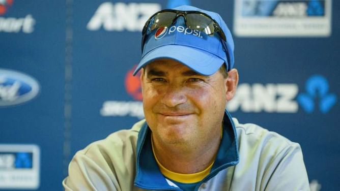 Amused Arthur laughs off reminder of pre-Ashes sacking