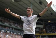 LONDON, ENGLAND - AUGUST 07: Robbie Keane of Tottenham Hotspur celebrates scoring his second and Tottenham's third goal during the pre-season friendly match between Tottenham Hotspur and Fiorentina at White Hart Lane on August 7, 2010 in London, England. (Photo by Paul Gilham/Getty Images)