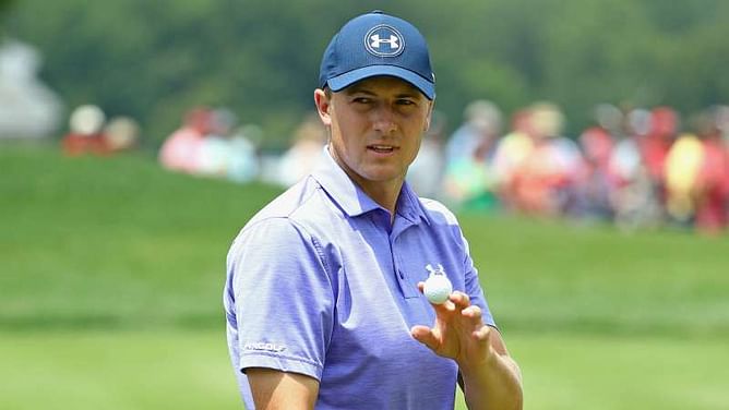 Spieth maintains Travelers lead as struggling Day misses cut