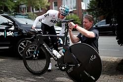 Three times Tour winner Froome extends Sky contract