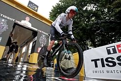 Cycling: Froome makes instant impact as Thomas wins Tour opener