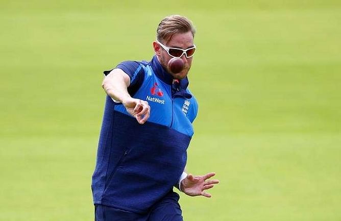 Cricket - Broad allays injury fears ahead of South Africa opener