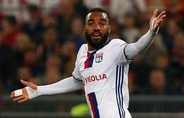 Arsenal sign striker Lacazette from Lyon