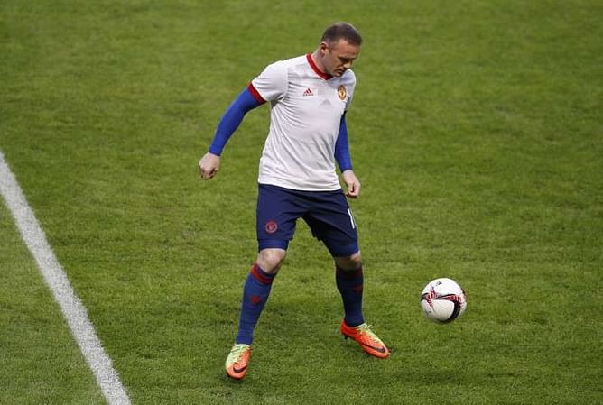 Factbox: Everton striker Wayne Rooney
