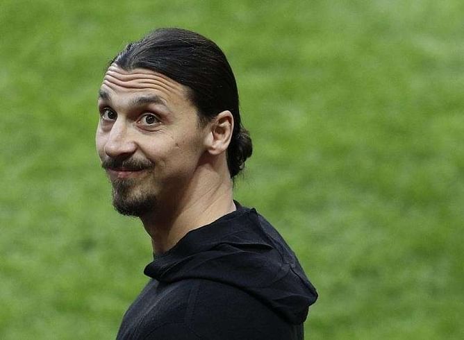 Ibrahimovic could stay with United, says Mourinho
