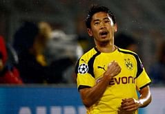 Soccer: Kagawa extends Dortmund contract until 2020