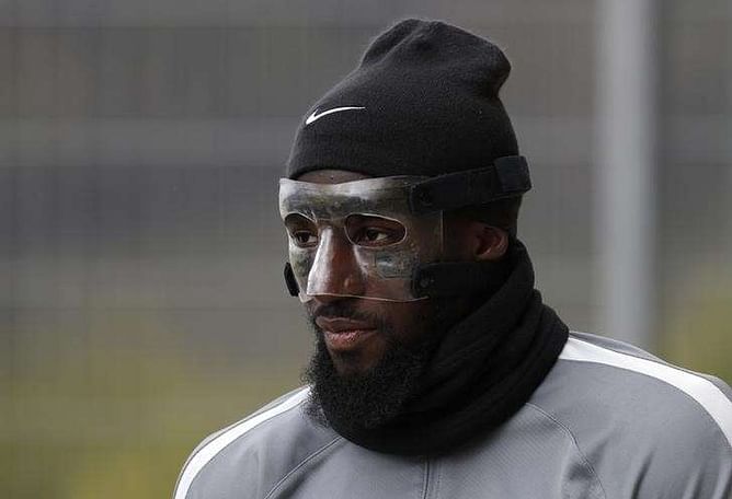 Chelsea sign midfielder Bakayoko from Monaco