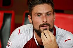 Giroud ready to fight for his place at Arsenal, says Wenger