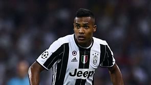 Allegri adamant 'extraordinary' Sandro won't leave Juventus
