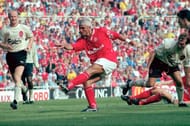 Fabrizio Ravanelli Premier League debut