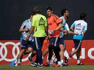 LOS ANGELES, CA - AUGUST 01: Head coach Jose Mourinho (L) of Real Madrid speaks with goalkeeper Iker Casillas during a training session on the UCLA campus on August 1, 2012 in Los Angeles, California. Real Madrid will play a friendly soccer match against the Los Angeles Galaxy on August 2, at the Home Depot Center. (Photo by Kevork Djansezian/Getty Images)