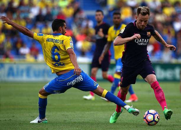 Barcelona transfer roundup: Catalans ready to sell Rakitic to fund move for Verratti; club announces deal for Semedo