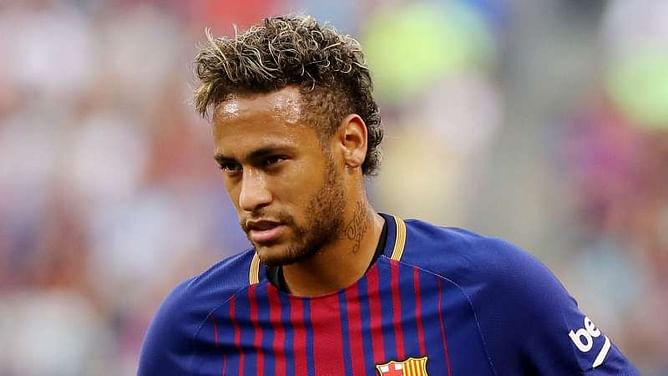 Bayern president labels big spending 'a sign of weakness' amid Neymar rumours