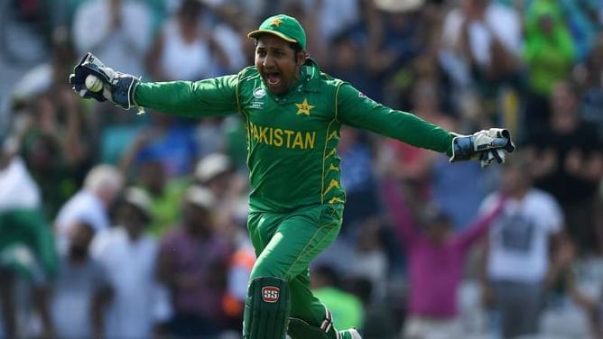 Sarfraz named Pakistan Test captain