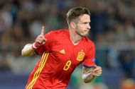 KRAKOW, POLAND - JUNE 27: Saul Niguez of Spain celebrates scoring his sides second goal during the UEFA European Under-21 Championship Semi Final match between Spain and Italy at Krakow Stadium on June 27, 2017 in Krakow, Poland. (Photo by Adam Nurkiewicz/Getty Images)