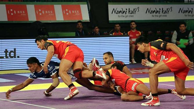 Pro Kabaddi League 2017 Season 5: 5 players who came from humble backgrounds and made it big