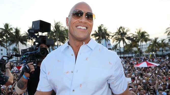 Manchester United rub shoulders with The Rock and Hollywood stars