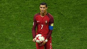 Pele congratulates Cristiano Ronaldo on surpassing his goals record