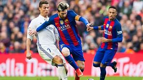 Ronaldo is historic but doesn't compare to Messi – Xavi