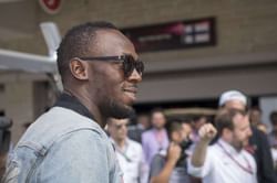 Athletics - Bolt says he's serious about a soccer career
