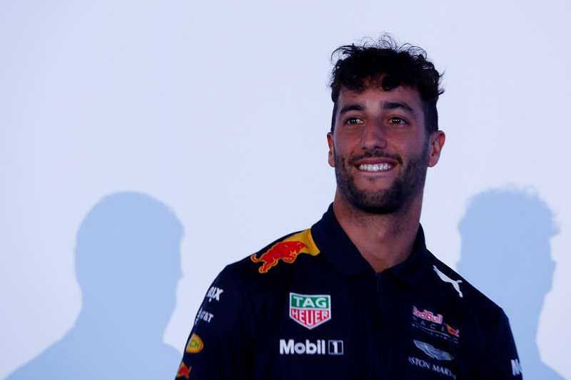 Motor racing: Hamilton open to having Ricciardo as a team mate