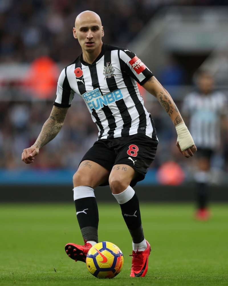 Soccer Shelvey Living The Dream As Newcastle Prepare For Old Trafford Trip