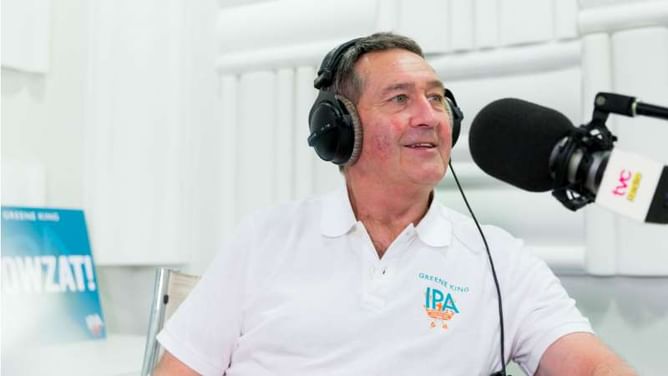 Ashes 2017-18: Day two crucial for England's Ashes chances, says Graham Gooch