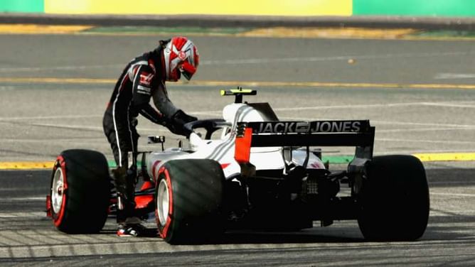 Unlucky, unbelievable, heartbreaking - Haas left cursing pit stop woe