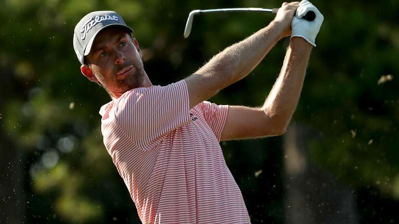 Webb Simpson makes rare back-to-back eagles at Augusta