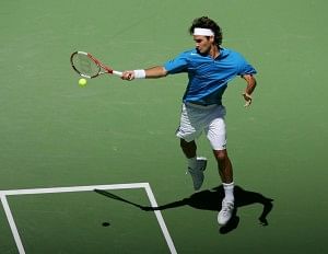 Roger Federer embeForehand