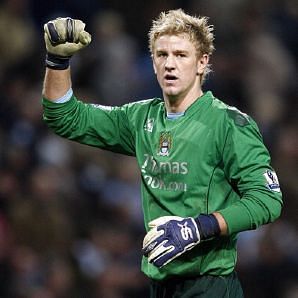 Joe Hart thumps the air