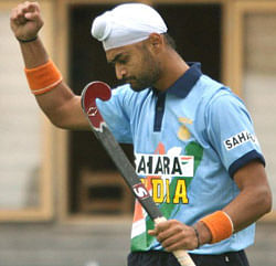Sandeep-Singh scored 2 goals to help Indian defeat pak 4-1
