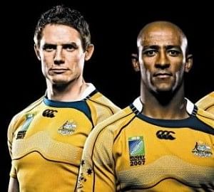  Stephen Larkham and George Gregan